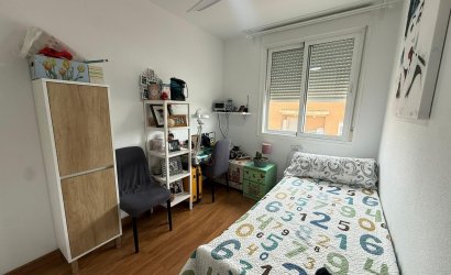 Herverkoop - Apartamento -
Guardamar del Segura - Puerto Deportivo