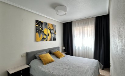Herverkoop - Apartamento -
Torrevieja - Centro