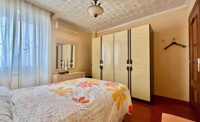 Revente - Apartamento -
Torrevieja - Centro