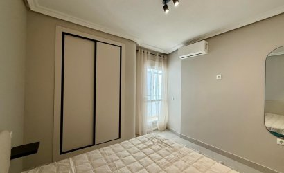 Herverkoop - Apartamento -
Torrevieja - Playa del Cura