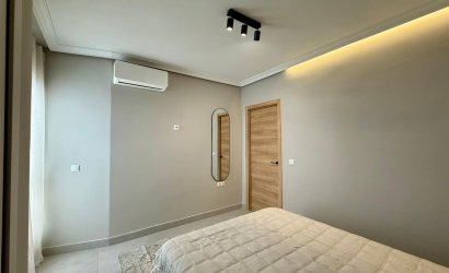 Herverkoop - Apartamento -
Torrevieja - Playa del Cura