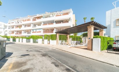 Herverkoop - Apartment -
Orihuela Costa - Villamartín