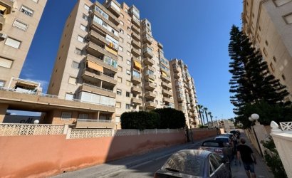 Revente - Apartment -
Torrevieja - Costa Blanca