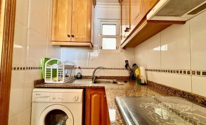 Herverkoop - Apartamento -
Torrevieja - Playa del Cura