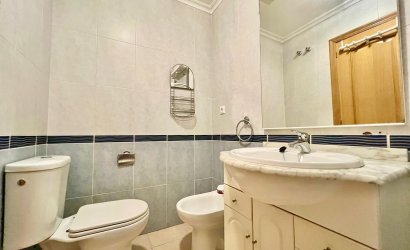 Herverkoop - Apartamento -
Torrevieja - Playa del Cura
