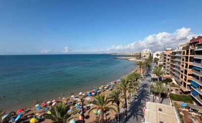 Revente - Apartamento -
Torrevieja - Playa del Cura