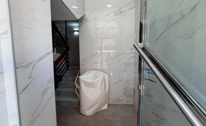 Revente - Apartamento -
Torrevieja - Playa del Cura