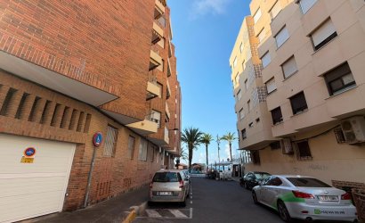 Revente - Apartamento -
Torrevieja - Playa del Cura