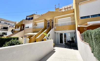 Reventa - Apartment -
Torrevieja - Costa Blanca