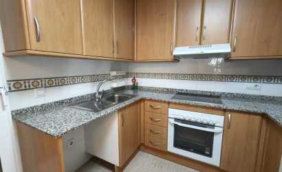 Herverkoop - Apartamento -
Torrevieja - Centro