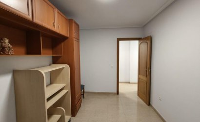 Herverkoop - Apartamento -
Torrevieja - Centro
