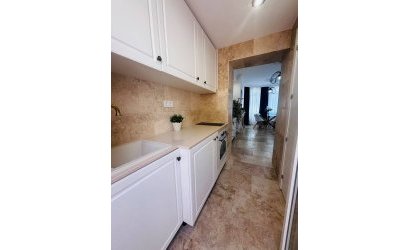 Resale - Villa -
Villamartin - Costa Blanca