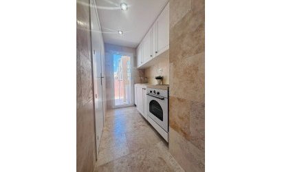 Resale - Villa -
Villamartin - Costa Blanca