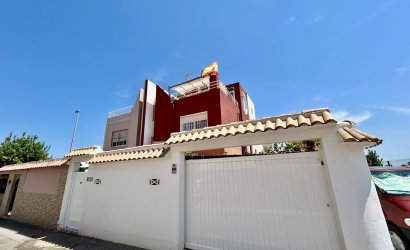 Reventa - Town House -
Los Altos - Costa Blanca