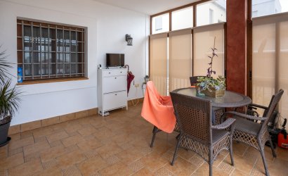 Herverkoop - Villa -
Los Montesinos - La Herrada