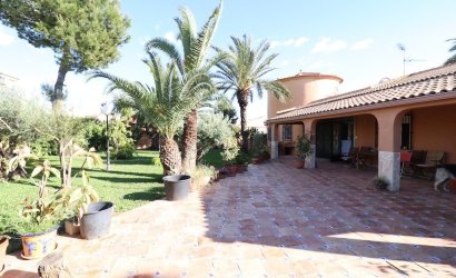 Herverkoop - Villa -
Torrevieja - Costa Blanca