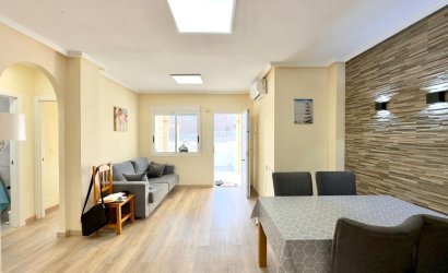 Herverkoop - Bungalow -
Torrevieja - Torreblanca