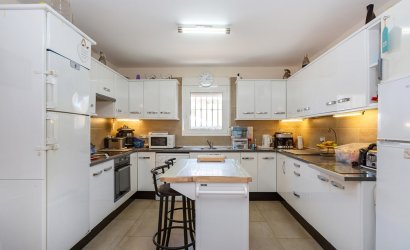 Resale - Villa -
Torrevieja - Los Balcones