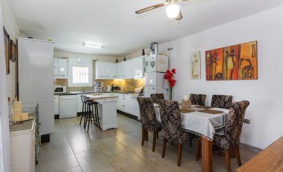 Resale - Villa -
Torrevieja - Los Balcones