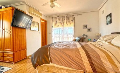 Resale - Villa -
Torrevieja - Los Balcones