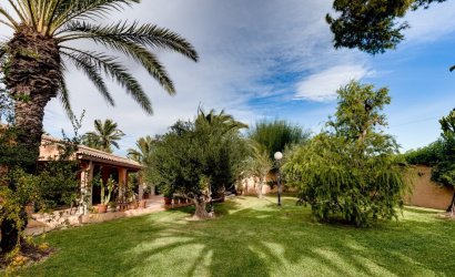 Herverkoop - Villa -
Torrevieja - San Luis