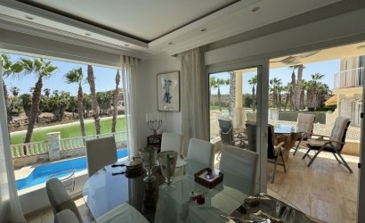 Herverkoop - Villa -
Orihuela Costa - Costa Blanca