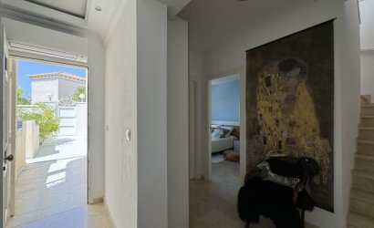 Herverkoop - Villa -
Orihuela Costa - Costa Blanca