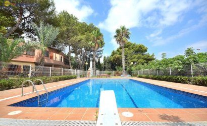 Resale - Villa -
Torrevieja - Los Balcones