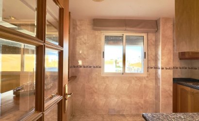 Reventa - Ático -
Torrevieja - Centro