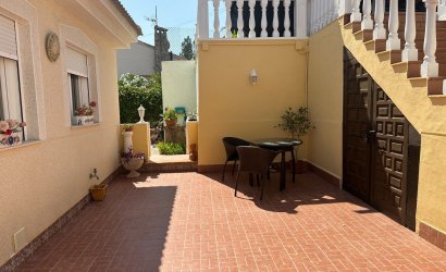 Herverkoop - Villa -
Algorfa - Inland