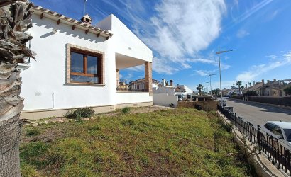 Herverkoop - Villa -
Algorfa - Inland