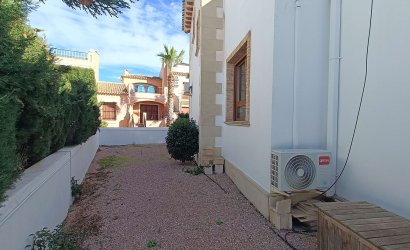 Herverkoop - Villa -
Algorfa - Inland