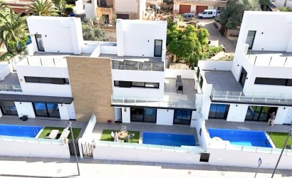 Reventa - Villa -
Villamartin - Costa Blanca