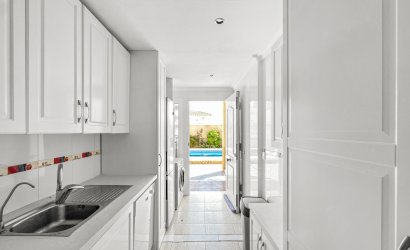 Resale - Apartment -
Orihuela Costa - Playa Flamenca
