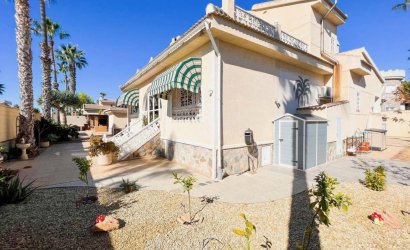 Reventa - Villa -
Ciudad Quesada