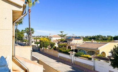 Revente - Villa -
Ciudad Quesada - Doña Pepa