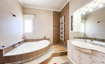 Revente - Villa -
Ciudad Quesada - Doña Pepa