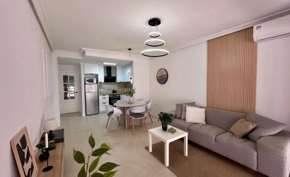 Resale - Apartment -
Torrevieja - Estacion De Autobuses