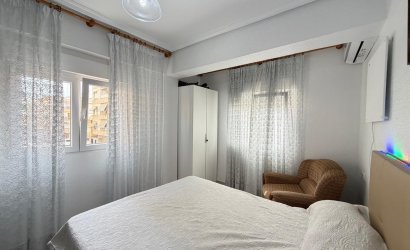 Revente - Apartment -
Torrevieja - Estacion De Autobuses