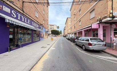 Revente - Apartment -
Torrevieja - Estacion De Autobuses