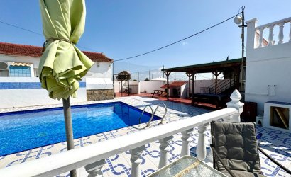 Herverkoop - Villa -
Dolores - Comunidad Valenciana