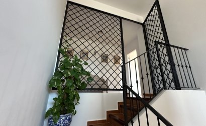 Herverkoop - Villa -
Campoamor - Costa Blanca