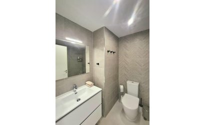 Herverkoop - Apartment -
Orihuela Costa - Villamartín