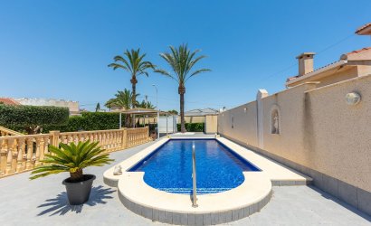 Herverkoop - Villa -
Ciudad Quesada - Costa Blanca