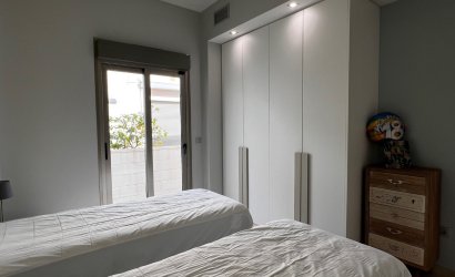 Resale - Villa -
Orihuela Costa - Costa Blanca
