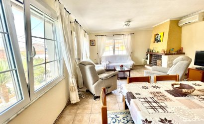 Revente - Villa -
Benijofar - pueblo