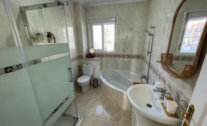 Herverkoop - Town House -
Ciudad Quesada - Costa Blanca