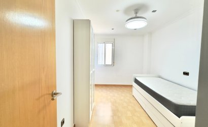 Resale - Apartment -
Torrevieja - Centro