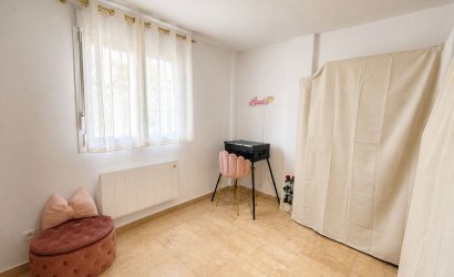 Herverkoop - Villa -
Manilva - Inland