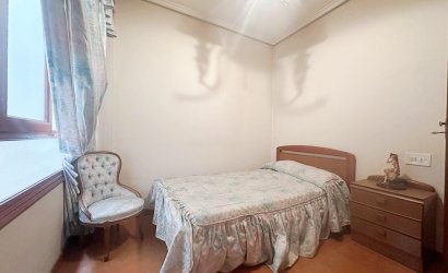 Herverkoop - Apartment -
Torrevieja - Centro